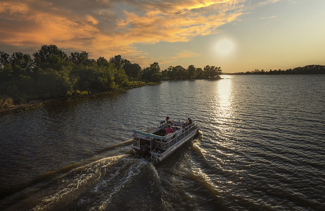 This Father's Day, don't give your dad another tie or coffee mug! Instead, give him an adventurous day exploring the great outdoors with the family in Kokomo. Your dad deserves a day to unwind out in nature! 🌲
Find ideas here: visitkokomo.org/portfolio/the-…