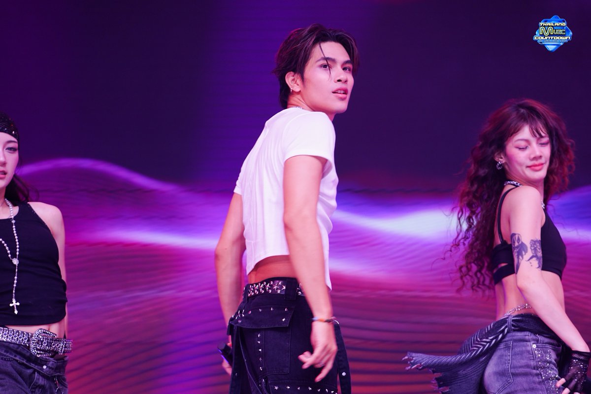 TMCcountdown's tweet photo. [Stage Show #TMC_EP4] ประจำวันวันอาทิตย์ที่ 08.06.2025

🎤  SAMUI 

ติดตามข่าวสารและศิลปินที่คุณชื่นชอบ รวมถึงคอนเทนต์สุด Exclusive ได้แล้ววันนี้ที่ 
Social Web จาก Thailand Music Countdown 
👉🏻 : https://t.co/nYNo9hgV3w

📺 ติดตามชม Thailand Music Countdown ทุกวันอาทิตย์ เวลา 16.45 น. ทางช่อง 3HD
หรือดูได้ทาง Youtube Live : Thailand Music Countdown ทุกวันอาทิตย์เวลา 16:30 น.
สามารถติดตามได้ที่ 🔗 : https://t.co/D69jFMdYBZ

อย่าลืมมาสมัครเป็นสมาชิกกันเยอะ ๆ นะ รับรองว่ามีอะไรพิเศษ ๆ รอชาว TMC อยู่แน่นอน 🩷 

#TMC2025 #ThailandMusicCountdown #TrueCJCreations #Ch3Thailand #SAMUI_K1