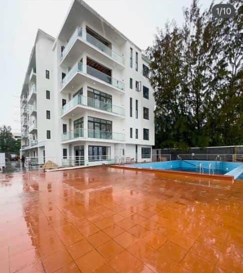 wellprodevelop1's tweet image. FOR SALE | Luxury Waterfront Apartment – Banana Island

📍 *Banana Island, Ikoyi
 3 En-Suite Bedrooms + 1 Room BQ
Pool |Elevator |  Gym | Waterfront View
💰 ₦1B (One Billion Naira)

Perfect for dream living 

📞 Call WellPro Developers:
08185520099