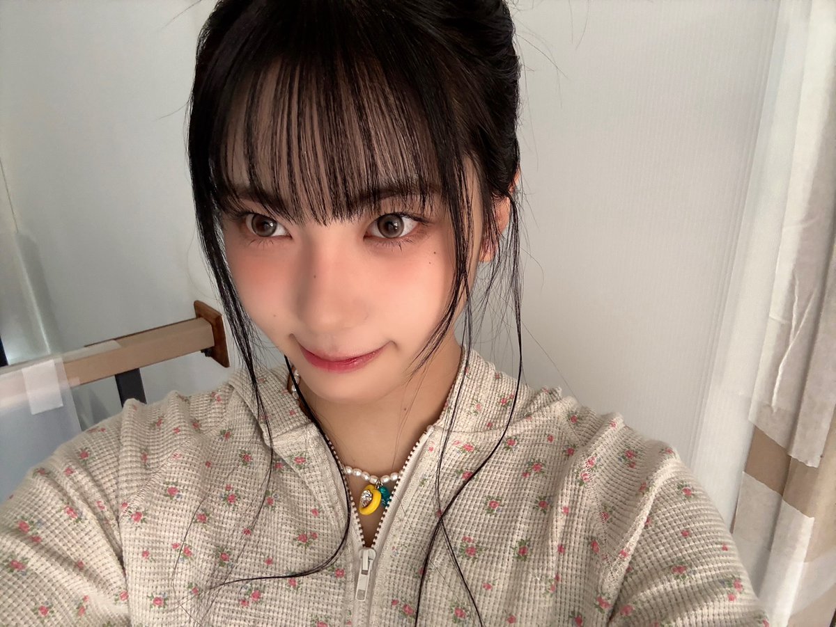 izna_offcl's tweet image. [izME📮]

나야💝 드디어!! BEEP!!
드디어 저희 이즈나가 컴백했어용🩵💭
이번 활동도 너무 기대돼요ㅎㅎㅎ
나야가 행복했으면 좋겠다🙄💞
사랑해요💕

#izna #이즈나
#KOKO #코코