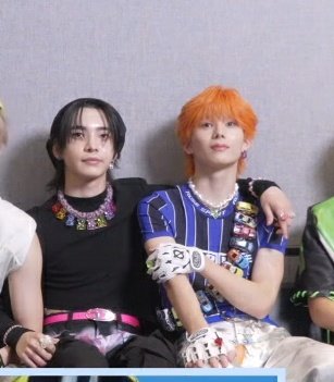 jas4youdai's tweet image. #SOSUKE is this even a mv reaction or a sosuke moment ...