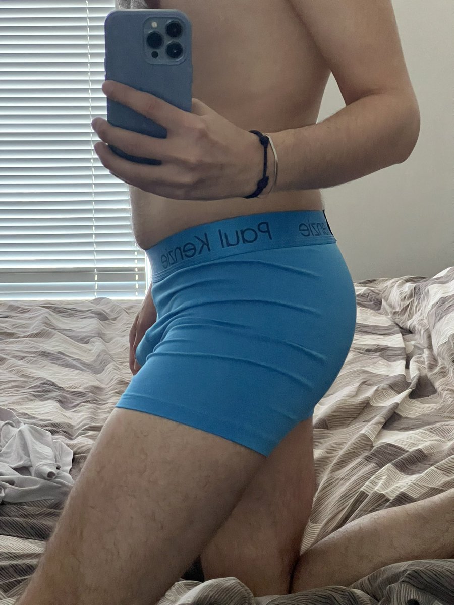 Edepsiz olmaya karar verdim. Üstümde görün istedim 🩵💙