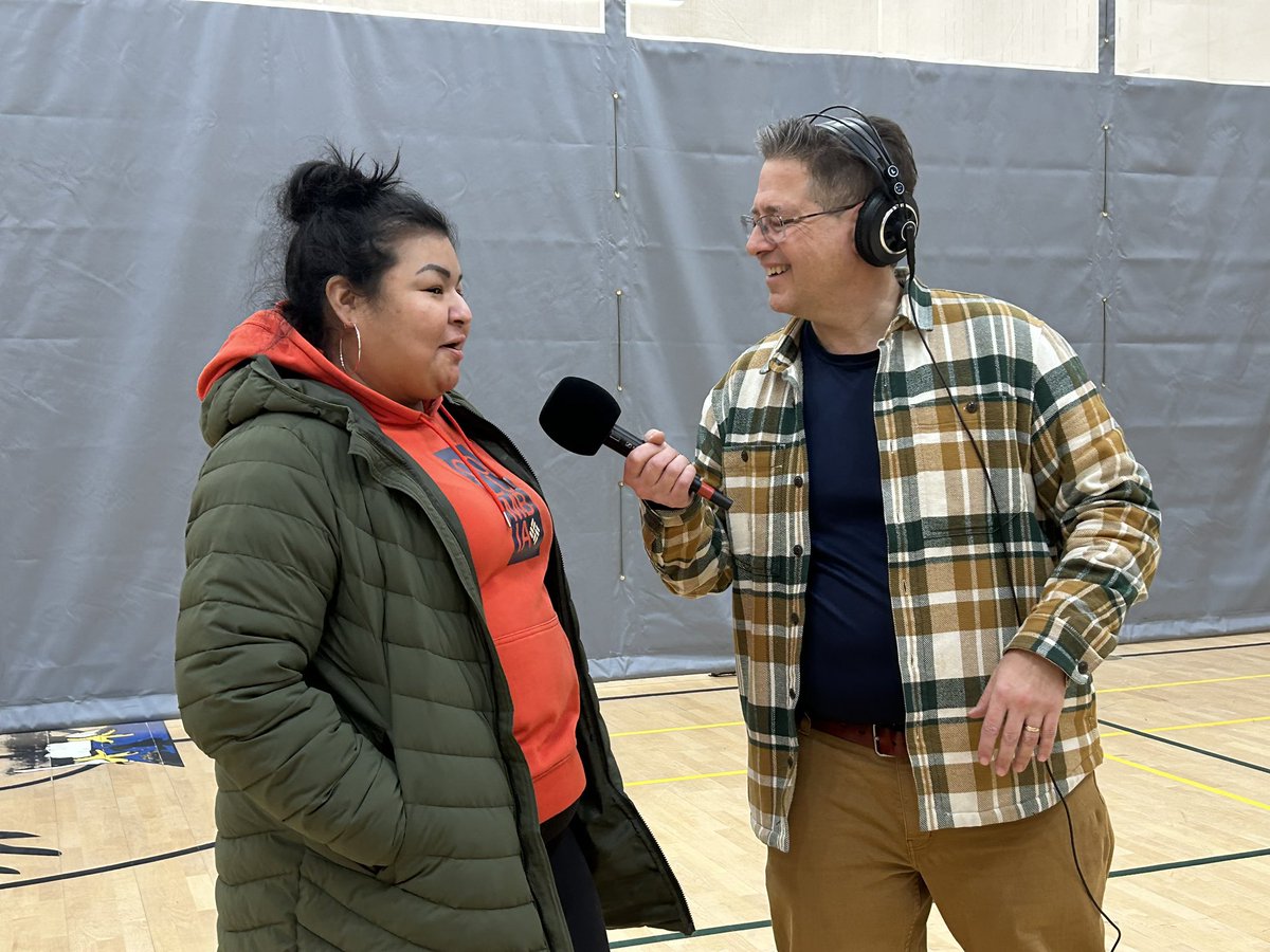 AnthonyGermain's tweet image. Thrilled to discover that our
On The Go LIVE show from Sheshatshui last year won 🥇 gold at the Atlantic Journalism Awards. Big thanks to everybody at the school there, Innu music phenom David Hart, @CBCFrancesca, Ken Cave, @HeidiAtter. Honoured to be recognized for this.