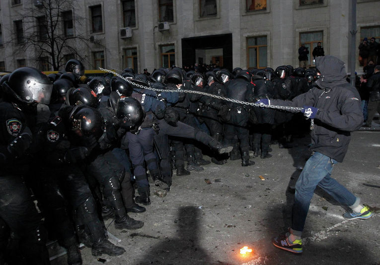 Thors_Asymptote's tweet image. A modern Belmont โ๏ธ
(Vasily Fedosenko, Reuters)
#Castlevania #Belmont