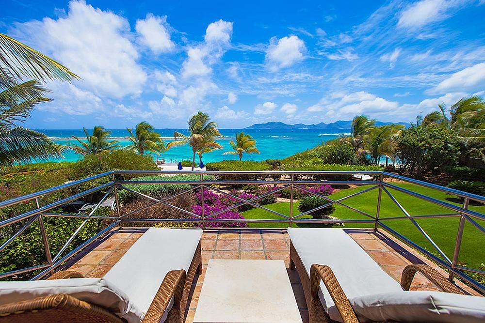 WWDreamvillas's tweet image. Indulgent Island Living at Villa Indigo #Anguilla – Exclusive Offer

Book any stay now through August 31, 2025, and enjoy daily breakfast included along with reduced occupancy rates 

Contact our team for full details 
buff.ly/BiWLVa7 

#VillaIndigoAnguilla #LittleHarbour