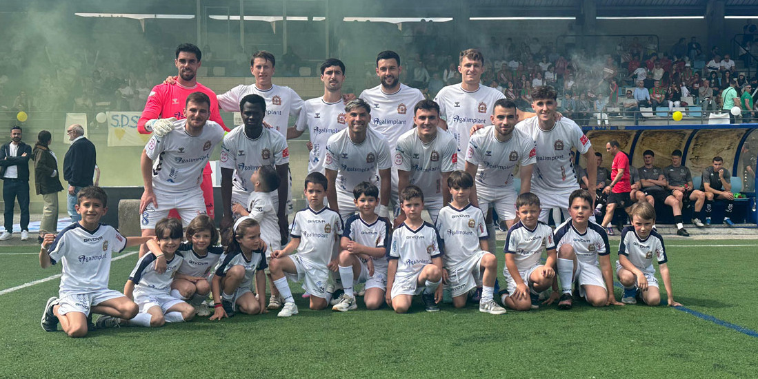 RFGF (@futgal) on Twitter photo A <a href="/SDSarriana/">SD Sarriana</a> será o representante galego na eliminatoria decisiva polo ascenso a 2ª Federación
O seu rival é o <a href="/pulpileatletico/">Club Atco Pulpileño</a>
Ida ➡️ Campo San Miguel de Pulpí
Volta ➡️ Campo A Ribela
💪 Forza Sarriana!!
🔗 tinyurl.com/2bu5vhls A <a href="/SDSarriana/">SD Sarriana</a> será o representante galego na eliminatoria decisiva polo ascenso a 2ª Federación
O seu rival é o <a href="/pulpileatletico/">Club Atco Pulpileño</a>
Ida ➡️ Campo San Miguel de Pulpí
Volta ➡️ Campo A Ribela
💪 Forza Sarriana!!
🔗 tinyurl.com/2bu5vhls