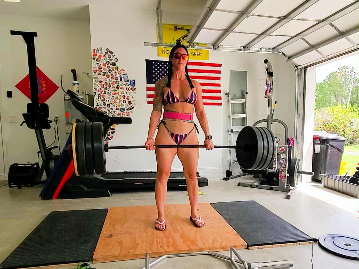 💪🤛