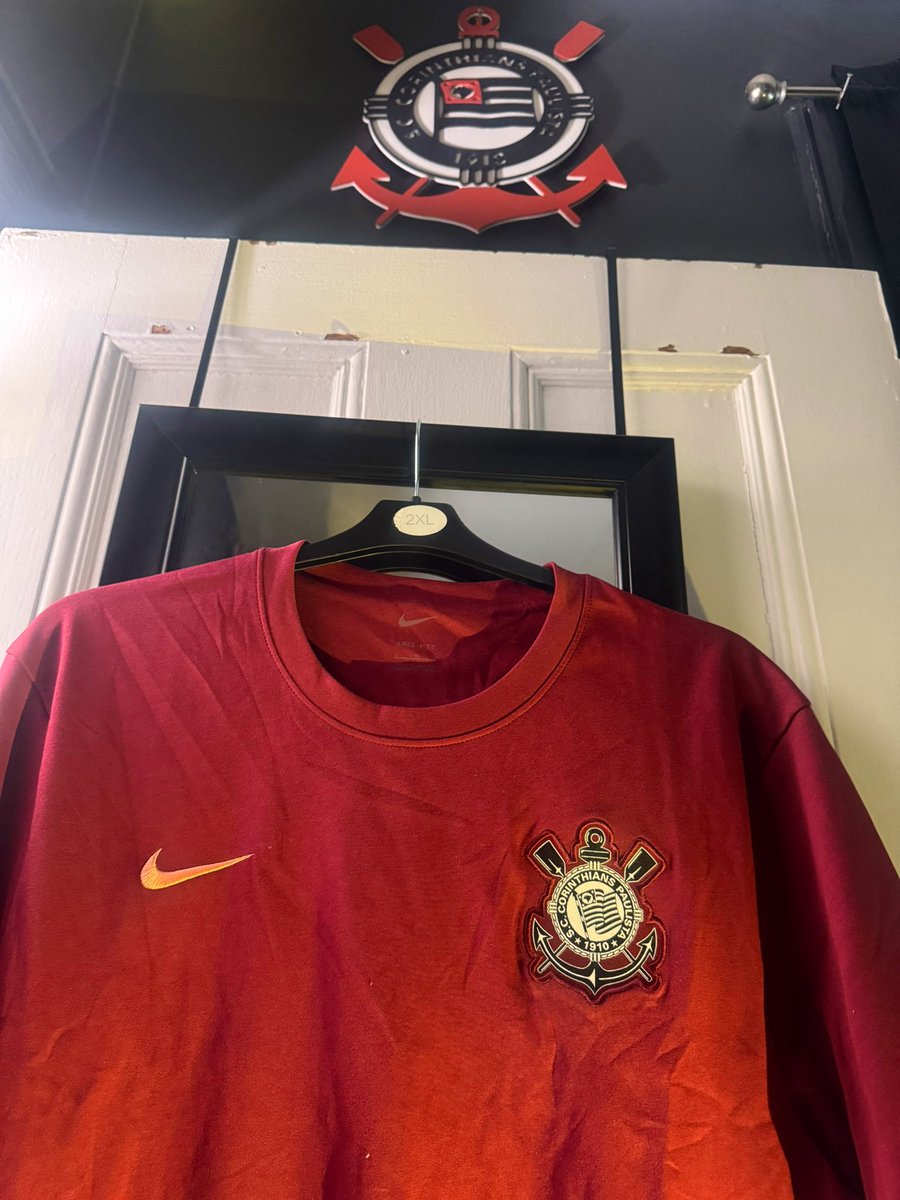 MarlitosF81's tweet image. Amei essa camisa “Travel” da coleção de viagem de 2025…

🖤🤍

#Corinthians #SCCP #VaiCorinthians #TodoPoderosoTimão