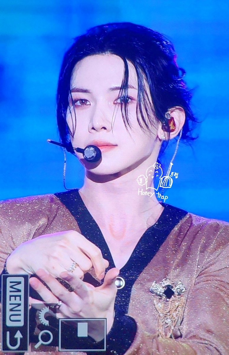 yeoscontents's tweet image. THE FRONT                         THE BACK