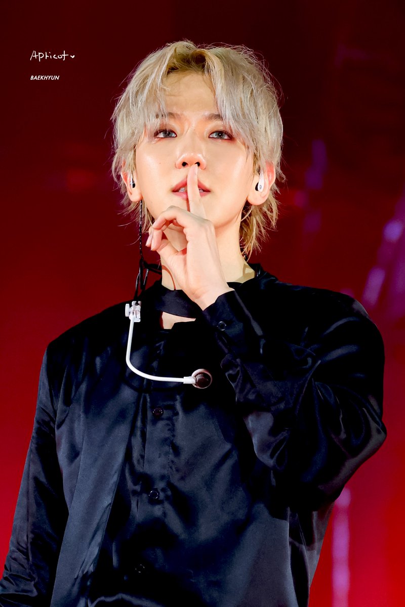 apricot_BBH's tweet photo. 250608 Reverie #백현 #BAEKHYUN #ベッキョン #EXO @B_hundred_Hyun https://t.co/5A9d92tbHs