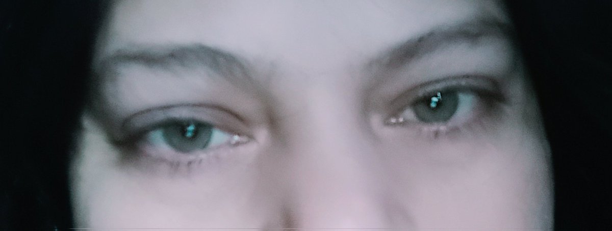 zindagi (@weandourlove) on Twitter photo рдмрд┐рдЫрдбрд╝ рдХрд░ рддреБрдорд╕реЗ
рд╣рдЬрд╛рд░реЛрдВ рдмрд╛рд░ рдирдо рд╣реБрдИ рд╣реИрдВ рдореЗрд░реА рдЖрдВрдЦреЗрдВ
рдордЧрд░ рдЕрдкрдиреЛрдВ рдХреЛ рд╣рдВрд╕рддрд╛ рдЦреЗрд▓рддрд╛ рджреЗрдЦ
рдЖрдЬ рд╕реБрдХреВрди рд╕реЗ рднрд░ рдЖрдИрдВ
рд╕рдмрдХреА рдЦреБрд╢реА рдХреЗ рд▓рд┐рдП рд╕рд╛рд▓реЛрдВ рдкрд╣рд▓реЗ рд▓рд┐рдпрд╛ рдЧрдпрд╛ рдПрдХ рдлреИрд╕рд▓рд╛, рдЗрддрдирд╛ рд╕реБрдХреВрди рджреЗрдЧрд╛, рдореИрдВрдиреЗ рдХрднреА рдирд╣реАрдВ рд╕реЛрдЪрд╛ рдерд╛
рдЬрд╛рдирддреЗ рд╣реЛ рддреБрдо?
рд╕рд┐рд░реНрдл рдкреНрдпрд╛рд░ рд╣реА рдирд╣реАрдВ рдХрд░рддреА рддреБрдорд╕реЗ, рд╕рдореНрдорд╛рди рднреА рдХрд░рддреА рд╣реВрдВ рддреБрдореНрд╣рд╛рд░рд╛,рдореЗрд░реЗ рд╕рд╛рдереА!
рдЬрд┐рд╕ рднрд╛рд╡ рдмрд┐рдЫрдбрд╝ рдХрд░ рддреБрдорд╕реЗ
рд╣рдЬрд╛рд░реЛрдВ рдмрд╛рд░ рдирдо рд╣реБрдИ рд╣реИрдВ рдореЗрд░реА рдЖрдВрдЦреЗрдВ
рдордЧрд░ рдЕрдкрдиреЛрдВ рдХреЛ рд╣рдВрд╕рддрд╛ рдЦреЗрд▓рддрд╛ рджреЗрдЦ
рдЖрдЬ рд╕реБрдХреВрди рд╕реЗ рднрд░ рдЖрдИрдВ
рд╕рдмрдХреА рдЦреБрд╢реА рдХреЗ рд▓рд┐рдП рд╕рд╛рд▓реЛрдВ рдкрд╣рд▓реЗ рд▓рд┐рдпрд╛ рдЧрдпрд╛ рдПрдХ рдлреИрд╕рд▓рд╛, рдЗрддрдирд╛ рд╕реБрдХреВрди рджреЗрдЧрд╛, рдореИрдВрдиреЗ рдХрднреА рдирд╣реАрдВ рд╕реЛрдЪрд╛ рдерд╛
рдЬрд╛рдирддреЗ рд╣реЛ рддреБрдо?
рд╕рд┐рд░реНрдл рдкреНрдпрд╛рд░ рд╣реА рдирд╣реАрдВ рдХрд░рддреА рддреБрдорд╕реЗ, рд╕рдореНрдорд╛рди рднреА рдХрд░рддреА рд╣реВрдВ рддреБрдореНрд╣рд╛рд░рд╛,рдореЗрд░реЗ рд╕рд╛рдереА!
рдЬрд┐рд╕ рднрд╛рд╡