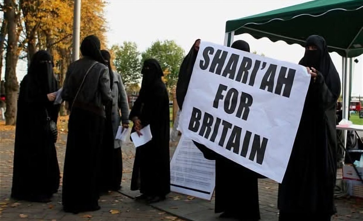 The British Patriot tweet media