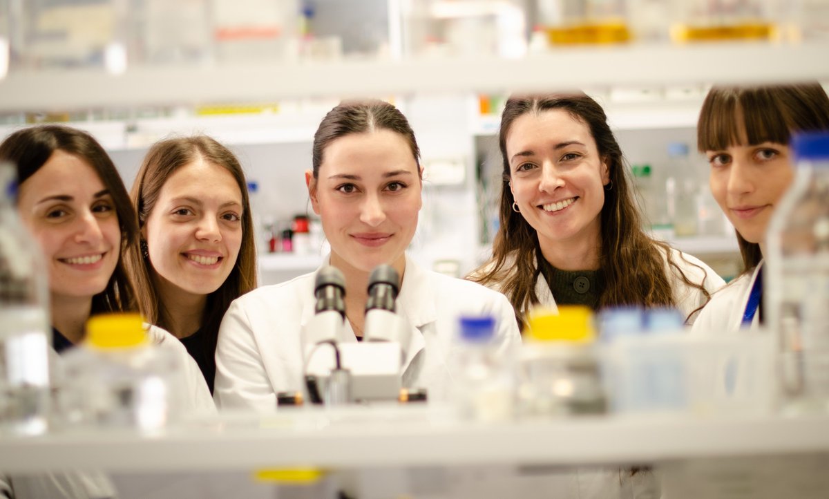 "Osserviamo per curare: un super microscopio per la ricerca sul cervello" Senza strumenti all’avanguardia, la ricerca rallenta. Con l’aiuto, anche piccolo, di ciascuno di noi, possiamo cambiare il futuro. forfunding.intesasanpaolo.com/DonationPlatfo…