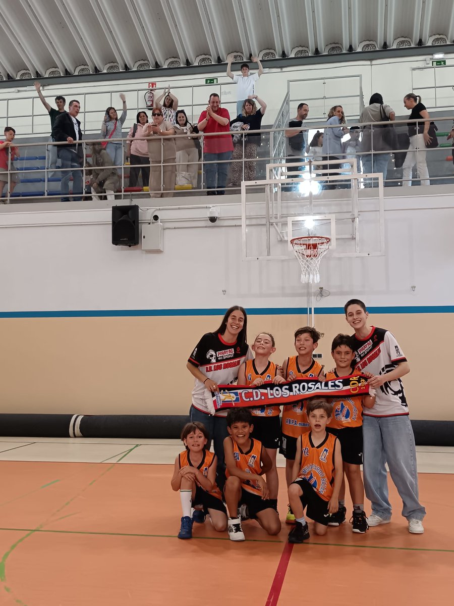 cdlosrosales's tweet photo. Pre Minibasket Masculino 16

CD Los Rosales EPB 16 – Calasanz 15 (10 – 60)
CD Los Rosales EPB 16 – Salesianos (39 – 20)

Crónica:
https://t.co/8YdLy9XG3T

¡1,2,3 Ro...sa...les!

#cdrosales #baloncesto #benxamin https://t.co/TlIorEWCSK