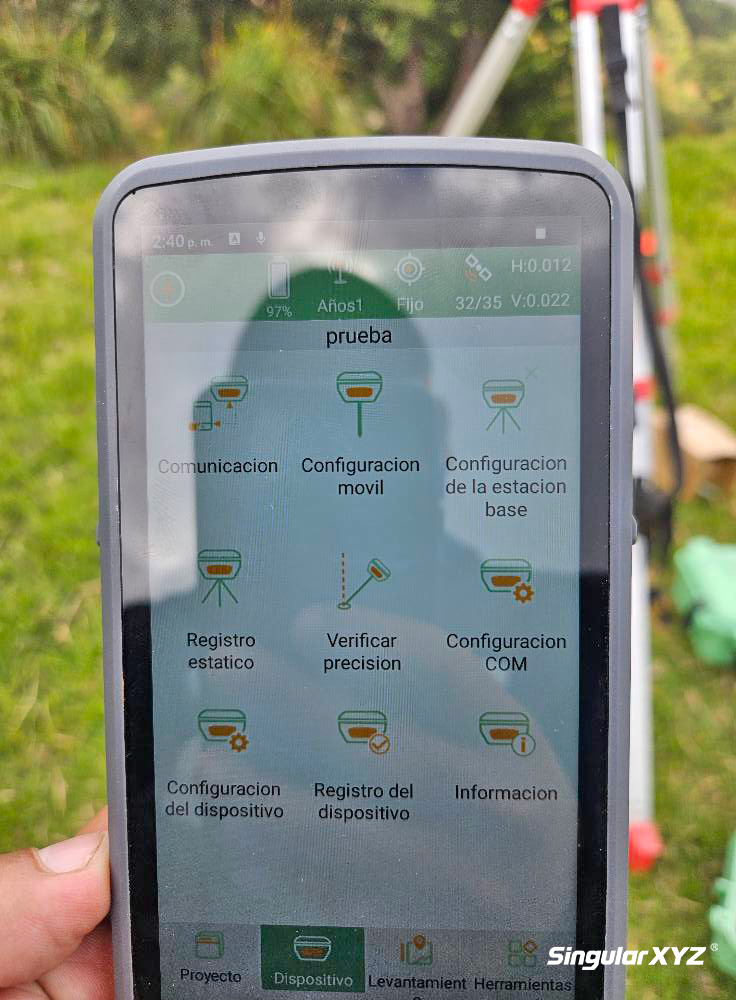 singularxyz's tweet photo. 📦 From Unboxing to Fieldwork — X1 RTK Kit in Action!
Quick setup, stable performance — the X1 RTK delivers precise positioning with built-in radio mode even in the forest. Paired with the 6" screen &amp; full-keyboard of SC300 controller, ensuring a clear &amp; smooth experience. https://t.co/JblKpwBnim