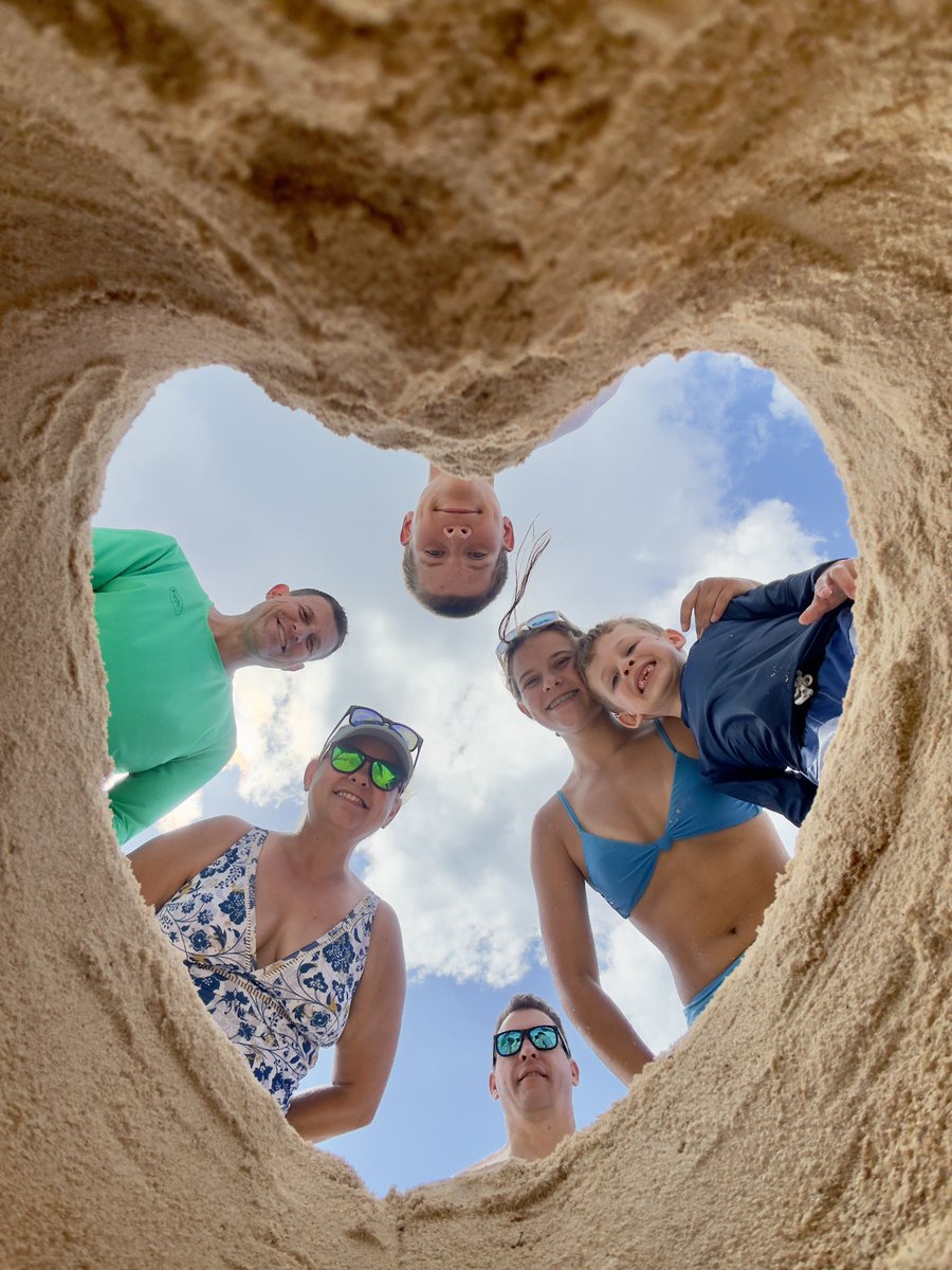 Pretty cool idea Calla, not to bad of a place here in Grand Cayman tomorrow.