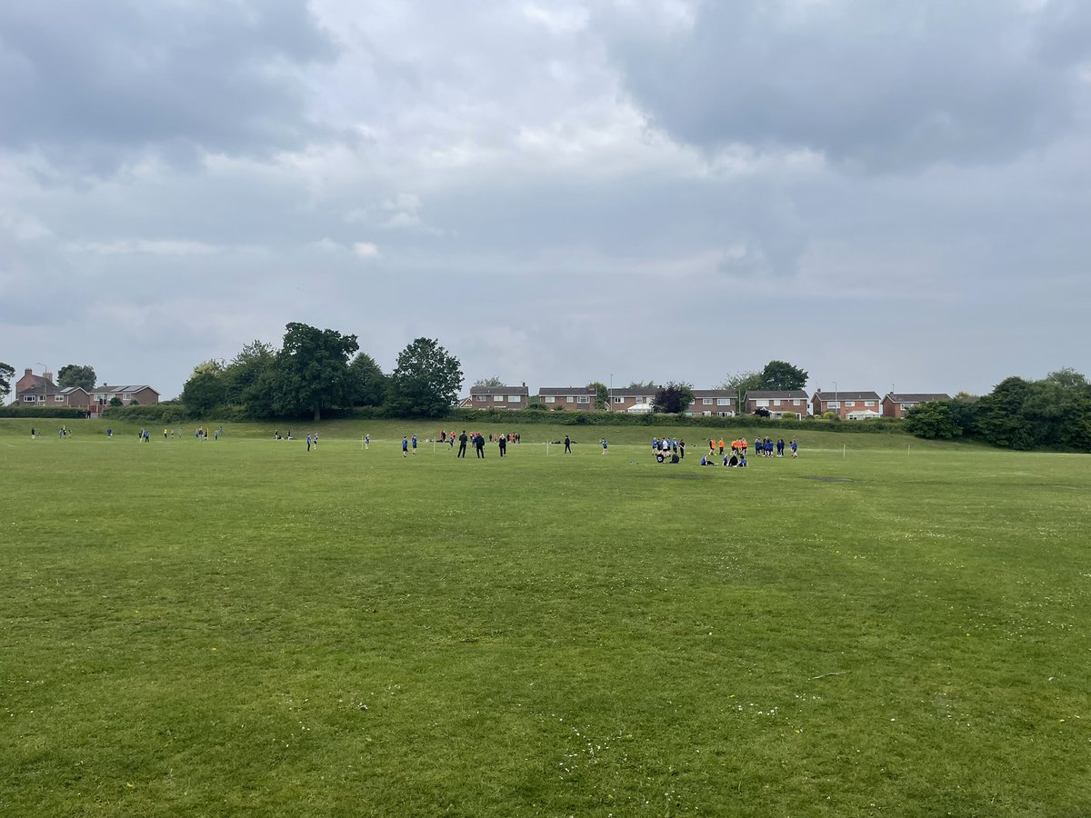 TWSSP's tweet image. 20 schools participating in today’s Year 5/6 @RoundersEngland competition @charltonpe Places in the @YourSchoolGames county finals at stake.