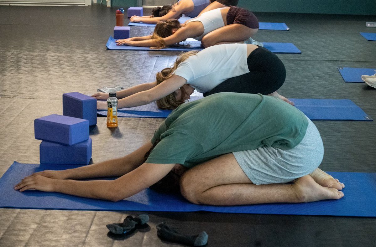 No pass? No problem. 👏 

Join Rec Sports for FREE fitness classes all week long! From Cycle to Yoga, Boxing to Aqua Fitness — try them all with no pre-registration needed. 💪🧘‍♀️🚴‍♂️🥊💦 #FreeFitnessWeek