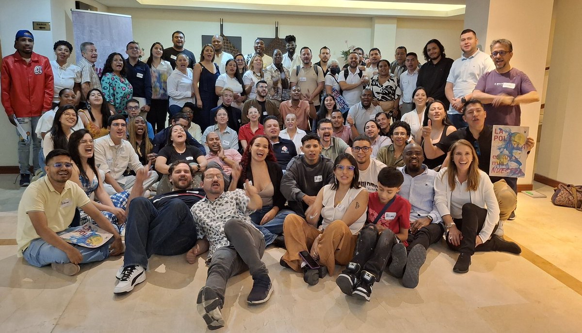 KarenVivasB's tweet image. A propósito de los recientes acontecimientos en Colombia, quiero destacar uno de los valores fundamentales que aprendimos en nuestro primer encuentro presencial de Ocupar la Política, debemos eliminar la violencia política, Colombia merece liderazgos nuevos #unidad #noviolencia