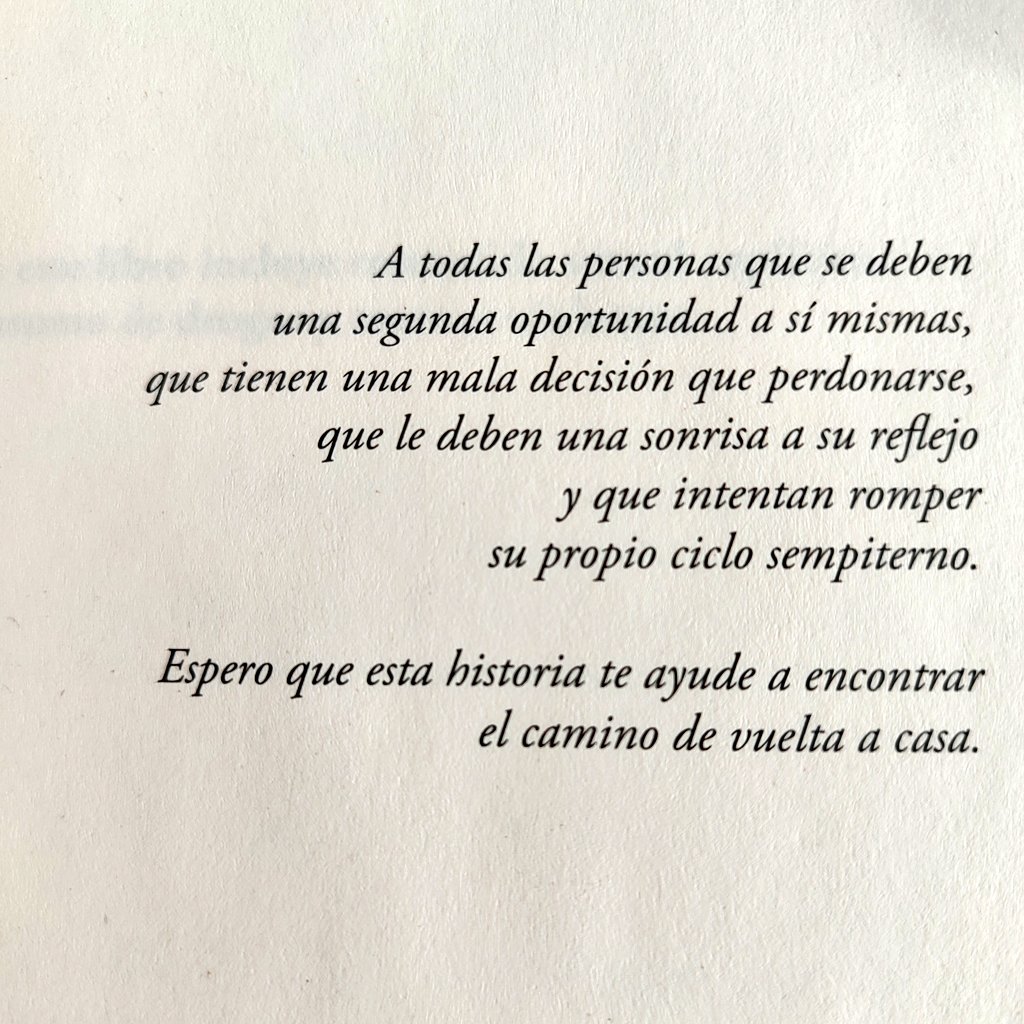 Cristhian P Coba M 💀🖤 (@cristhiancoba) on Twitter photo ¿Cómo empieza el libro #Sempiterno escrito por la 🇪🇸 #JoanaMarcús?
De esas cosas que logramos conseguir en la <a href="/FilQ_uio/">Feria Internacional del Libro de Quito</a> en el <a href="/itchimbia_uio/">Centro Cultural Itchimbía</a>.
Nuestra ciudad necesita más espacios como estos con cultura, arte, lectura.
🖤💀 ¿Cómo empieza el libro #Sempiterno escrito por la 🇪🇸 #JoanaMarcús?
De esas cosas que logramos conseguir en la <a href="/FilQ_uio/">Feria Internacional del Libro de Quito</a> en el <a href="/itchimbia_uio/">Centro Cultural Itchimbía</a>.
Nuestra ciudad necesita más espacios como estos con cultura, arte, lectura.
🖤💀