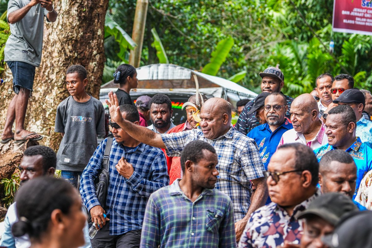 matiusfakhiri's tweet photo. Saya Menghadiri Perayaan Pentakosta tahun 2025 🌿✨

Gabungan 2 Klasis Sending Ves Klasis Tanah Merah &amp; Tanah Merah Barat
yang diselenggarakan di Kampung Dormena,
Distrik Depapre, Kabupaten Jayapura. https://t.co/cog7ih9VUA