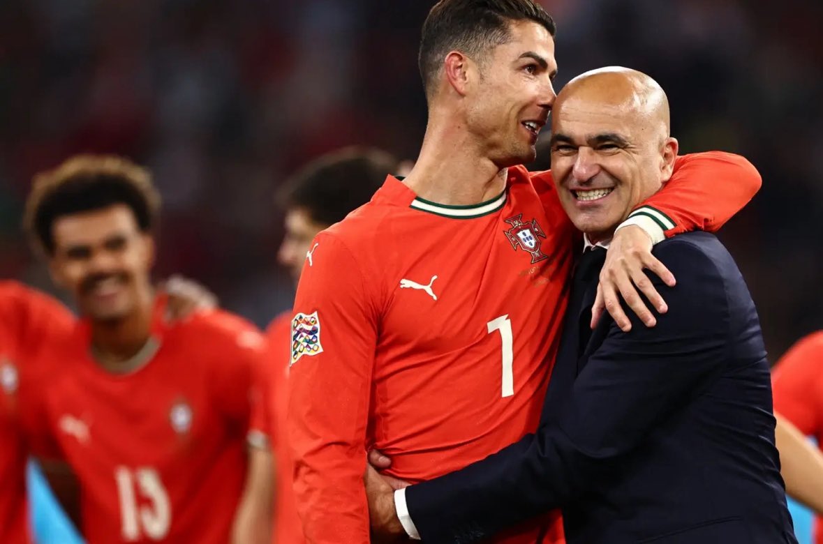 🇵🇹 <a href="/Cristiano/">Cristiano Ronaldo</a>, con 39 años, capitán de <a href="/selecaoportugal/">Portugal</a>, lideró y marcó ante <a href="/SEFutbol/">Selección Española Masculina de Fútbol</a>.
Silencio en la prensa española.

Pero eso sí… a @LUISDELAFUENTE6 lo machacan por el planteamiento.
Ni respeto al rival, ni a la historia.
Hipocresía total.

#CR7 #prensa #hipocresia #bicho