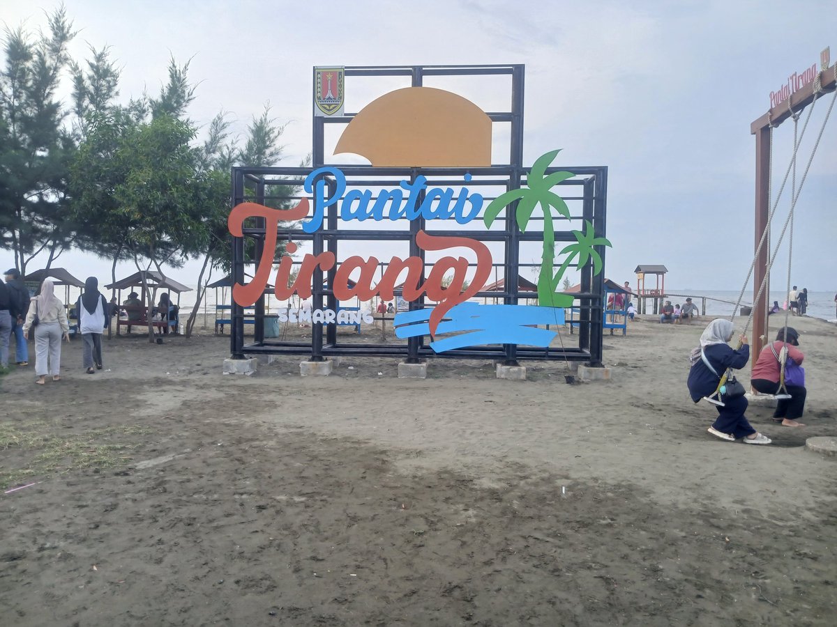 omd0n1's tweet photo. ngelaut tadi sore abis ngemal... https://t.co/VzEqpb0wWB