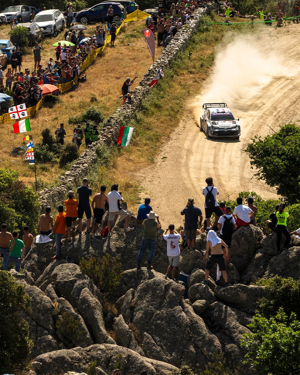 Rally de Portugal (@rallydeportugal) on Twitter photo Et voilà! ✨✨
<a href="/SebOgier/">Sébastien Ogier</a> venceu o <a href="/Rally_d_Italia/">Rally Italia Sardegna</a> e a Toyota manteve a hegemonia no Campeonato do Mundo de ralis, com seis triunfos consecutivos. Saiba o que aconteceu este fim de semana 👉 bit.ly/rally-italia-r… Et voilà! ✨✨
<a href="/SebOgier/">Sébastien Ogier</a> venceu o <a href="/Rally_d_Italia/">Rally Italia Sardegna</a> e a Toyota manteve a hegemonia no Campeonato do Mundo de ralis, com seis triunfos consecutivos. Saiba o que aconteceu este fim de semana 👉 bit.ly/rally-italia-r…