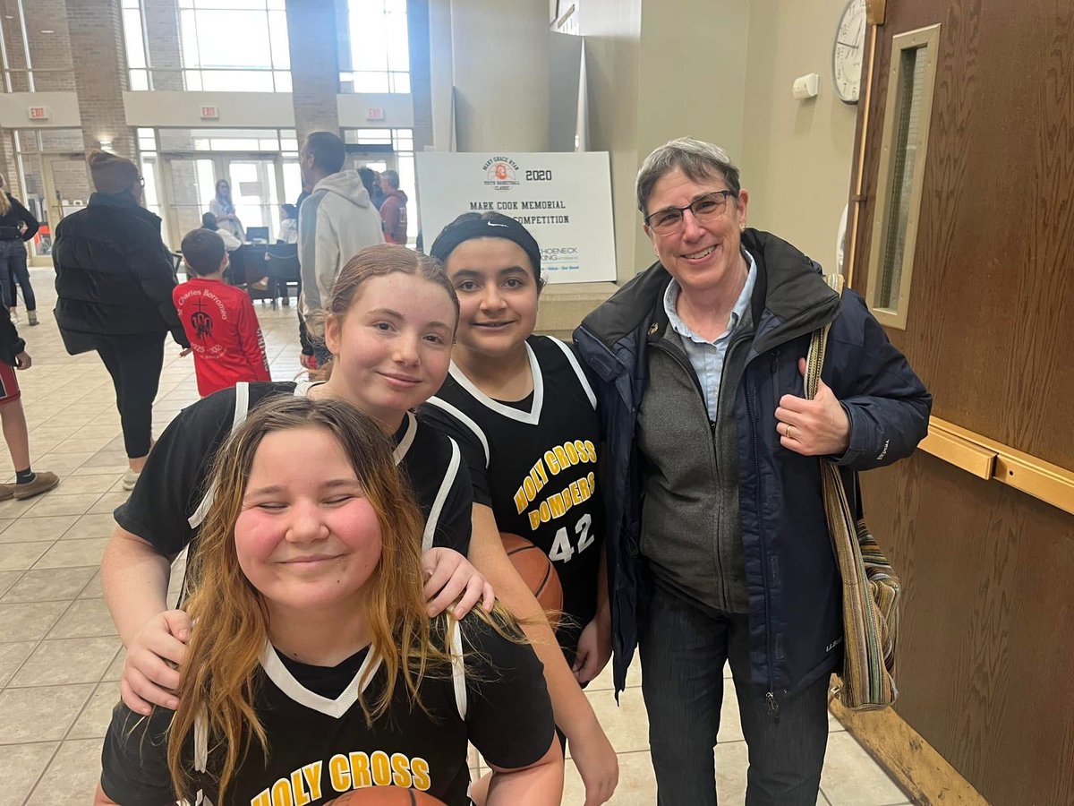 ROCCathSchools's tweet image. 🌸 May Moments at a Glance! 📸✨Our students are learning, growing, and making memories each step of the way. ❤️

#MayRecap #CatholicSchoolJoy #FaithInAction #EndOfYearMemories #CatholicEducation #RocCatholicSchools