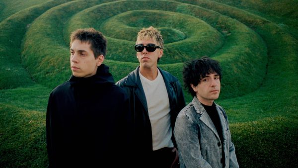 Today in Downtown #Albany: bit.ly/3JVOCT2

Bad Suns 🎼 

#AlbToTheCor