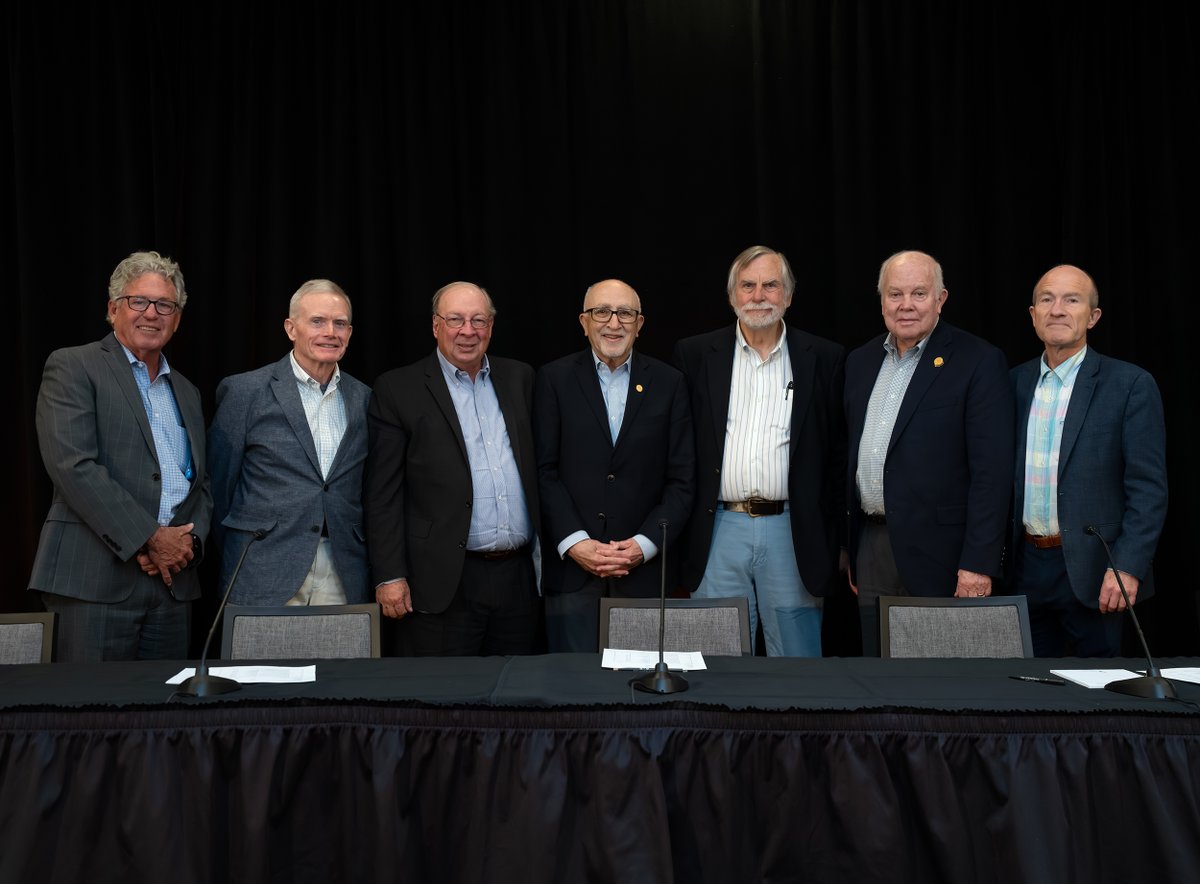 Looking back on ICEOS 2024 in Scottsdale, AZ. A wonderful meeting with many dedicated physicians and researchers. ICEOS 2024 will be held in Cannes, France. You can learn more about attending here: 

pediatricspinefoundation.org/iceos.aspx