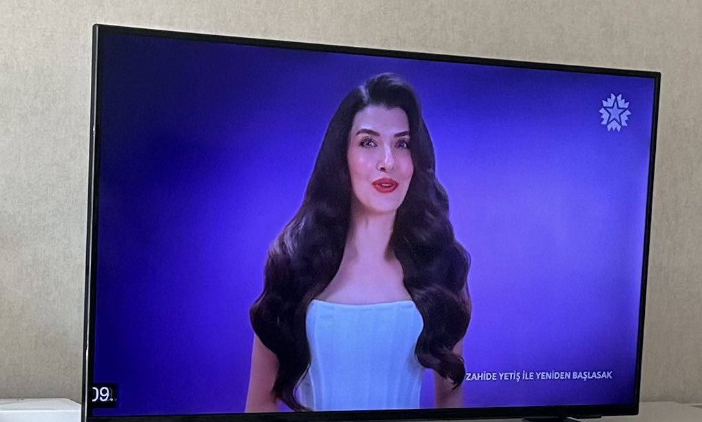 Tv de denk gelince sevinmem peki🩵 #aslıhangüner