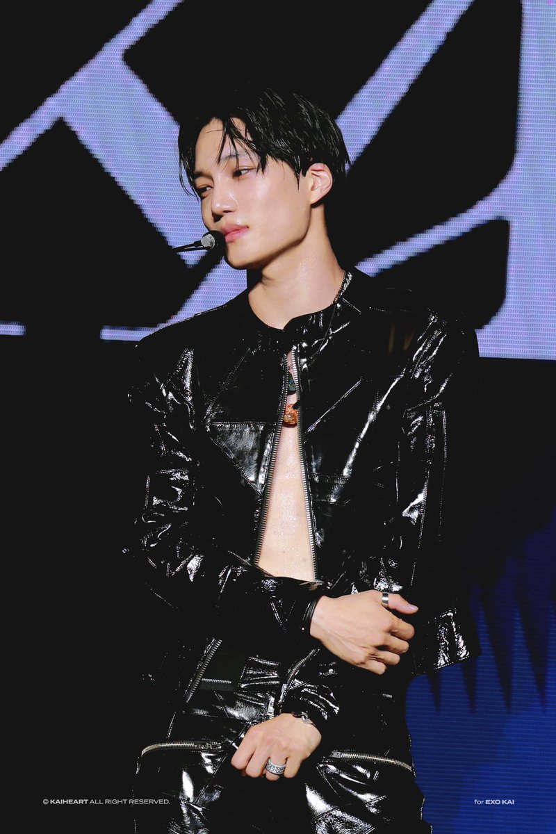 KAI_HEART_114's tweet photo. 250607 #카이 #KAI #종인 #엑소카이
#KAIONinMacau https://t.co/Ncs8m6kbmK