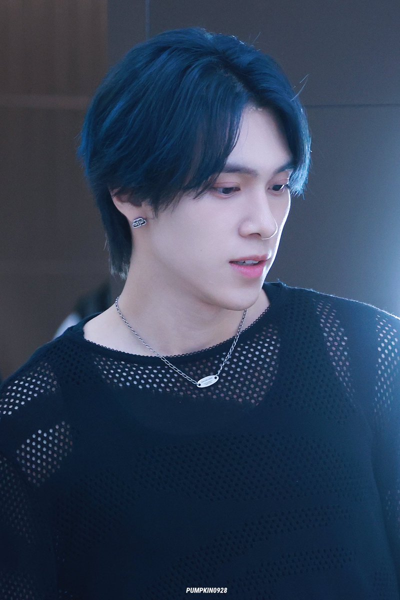 250609｜gmp🛬
💙👋

#威神V #WayV  #HENDERY #WayV_FREQUENCY #WONGKUNHANG #黄冠亨 #헨드리 #웨이션브이