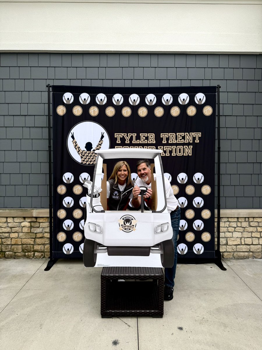 theTylerTrent's tweet photo. Today’s the big day! ⛳ The Fifth Annual #TeeOffForTyler Charity Golf Classic
is LIVE from Hawthorns Country Club supporting pediatric cancer research in
memory of Tyler Trent. 💛 #TylerTrentFoundation Show your support: https://t.co/CCWxLSYncL https://t.co/OPas27aWsU