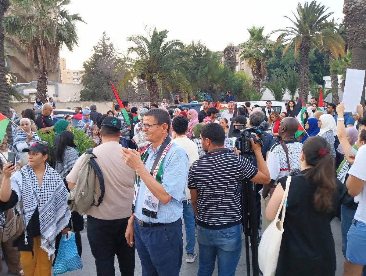 KhaledOmman's tweet photo. A land march to Gaza has begun from Tunisia. Now it’s time for the sea too. Not just a protest. but a human wave. Tens of thousands can break the siege. If the world fails Gaza, the people won’t. Every nation, every race, every faith together. 
#SumudConvoy
#FreedomFlottila https://t.co/o4HaAmse3K