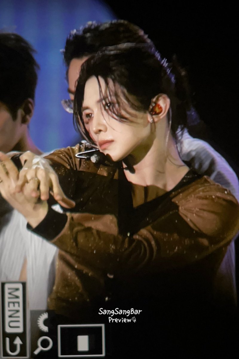 yeodeongie's tweet photo. anyone else having the best day of their life rn https://t.co/WFoDRHdXbi