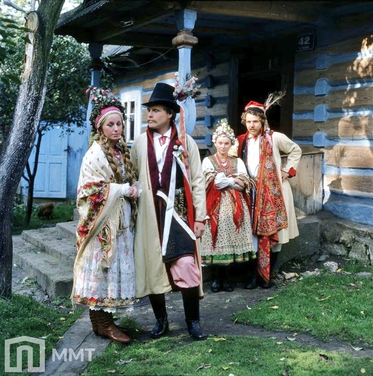 Kraków folk clothing from the villages of Mogiła, Pleszów and Bronowice, Poland.
