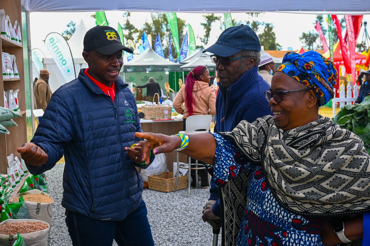 SeedCoVegZim's tweet image. ADMA Agric Show Highlights

Seed Co Vegetables would like to express our sincere appreciation to all stakeholders who engaged with us at our stand, sharing enthusiastic discussions and testimonials about our varieties. We value your continued support.

#seedcovegzim
