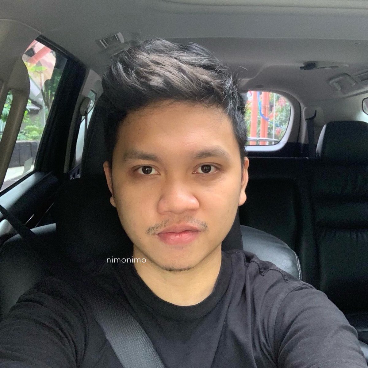 denimo_rrr's tweet photo. Aku di 2020 (26 y.o) dan aku di 2025 🙂‍↕️☺️ https://t.co/oEa0lkE3xk
