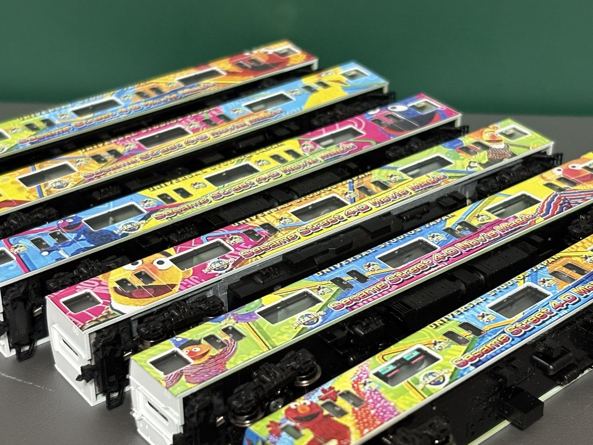 103系 大ﾓﾘKM14編成 「セサミストリート号」 落成 セサミの