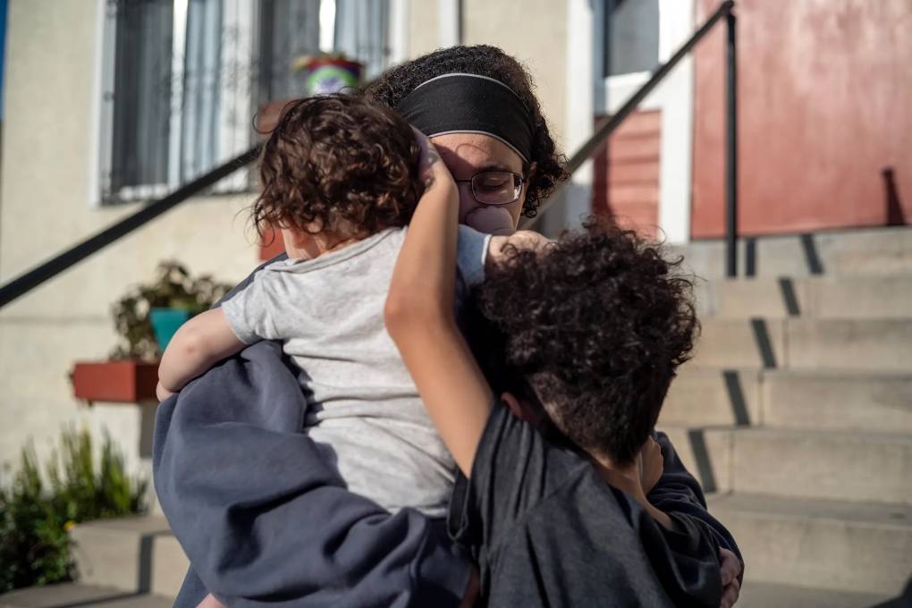 😡💔 Immigration arrests tear families apart! Get answers now to all your immigration questions and be connected to a highly rated immigration attorney for a FREE consultation. Se Habla Espanol  #lawbot #lawbotlaw #immigration #immigrationlaw  ➡ lawbotlaw.com/immigration