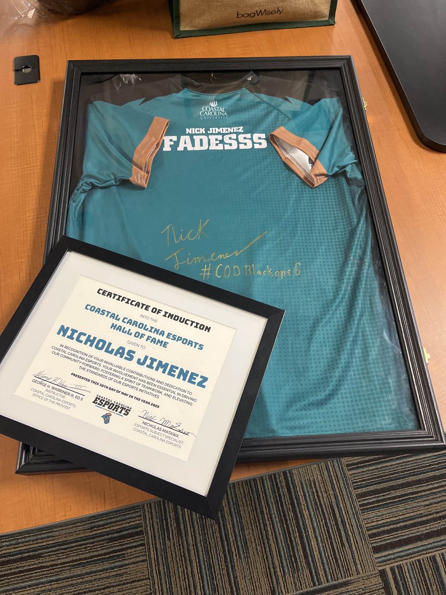 MatawaGG's tweet photo. In the past few weeks we established the @EsportsCoastal Hall of Fame and inducted its first member, @nkjim02. It's my foundational belief that legacy and history is an important part of esports culture.... We'll preserve and tell our stories and use them to continue to soar. https://t.co/NqLGP4aPnf
