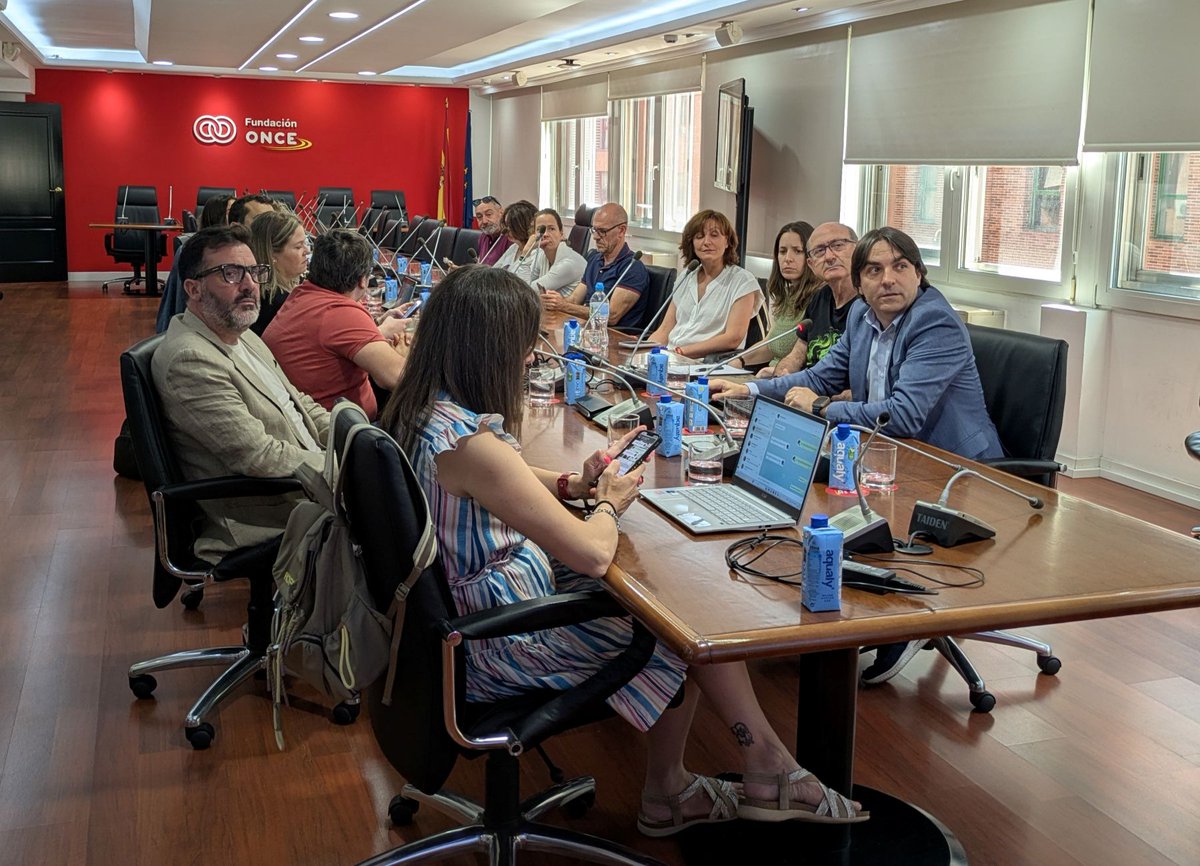 Fed. Esp. Fibrosis Quística (@fefq_cfspain) on Twitter photo 🔸 El 7 de junio celebramos en Madrid la Asamblea General de la <a href="/FEFQ_CFspain/">Fed. Esp. Fibrosis Quística</a>, con participación de las asociaciones FQ.
📊 Se aprobaron las memorias 2024, el plan y presupuesto 2025, y se trataron avances en tratamientos e investigación.
ℹ️ Más info: fibrosisquistica.org/la-federacion-… 🔸 El 7 de junio celebramos en Madrid la Asamblea General de la <a href="/FEFQ_CFspain/">Fed. Esp. Fibrosis Quística</a>, con participación de las asociaciones FQ.
📊 Se aprobaron las memorias 2024, el plan y presupuesto 2025, y se trataron avances en tratamientos e investigación.
ℹ️ Más info: fibrosisquistica.org/la-federacion-…