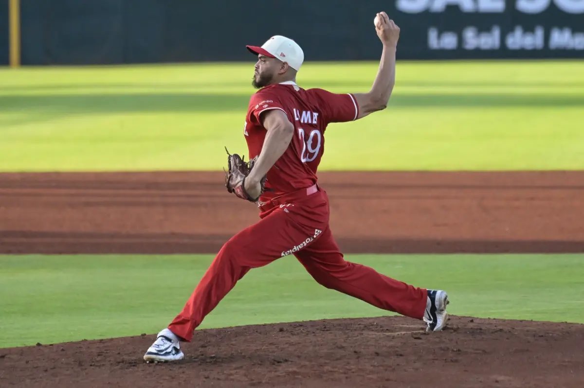 Águilas Cibaeñas (@aguilascibaenas) on Twitter photo Dinelson Lamet <a href="/elaguilabeisbol/">El Águila de Veracruz</a> lanzó 5 entradas, permitió 4 hits, 1 carrera limpia, otorgó 1 base por bolas y ponchó a 3 bateadores. Obtuvo su segunda victoria de la temporada (2-3).
#AguiluchosLMB Dinelson Lamet <a href="/elaguilabeisbol/">El Águila de Veracruz</a> lanzó 5 entradas, permitió 4 hits, 1 carrera limpia, otorgó 1 base por bolas y ponchó a 3 bateadores. Obtuvo su segunda victoria de la temporada (2-3).
#AguiluchosLMB