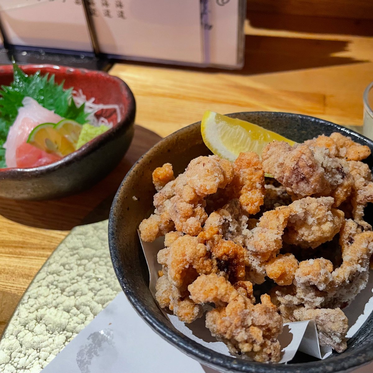 ジンギスカンの唐揚げとマゾイの刺身