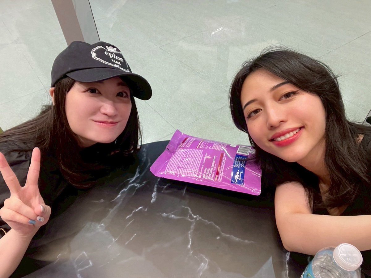 Kanon_Takao's tweet photo. ムジカのみんなとどこに行っても楽しい🕊️🩵🌙

#AveMujica
#バンドリ https://t.co/WkeuS3Xai8