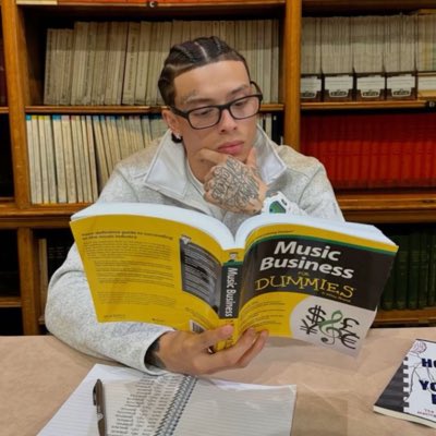 namanya jg musisi #NewProfilePic