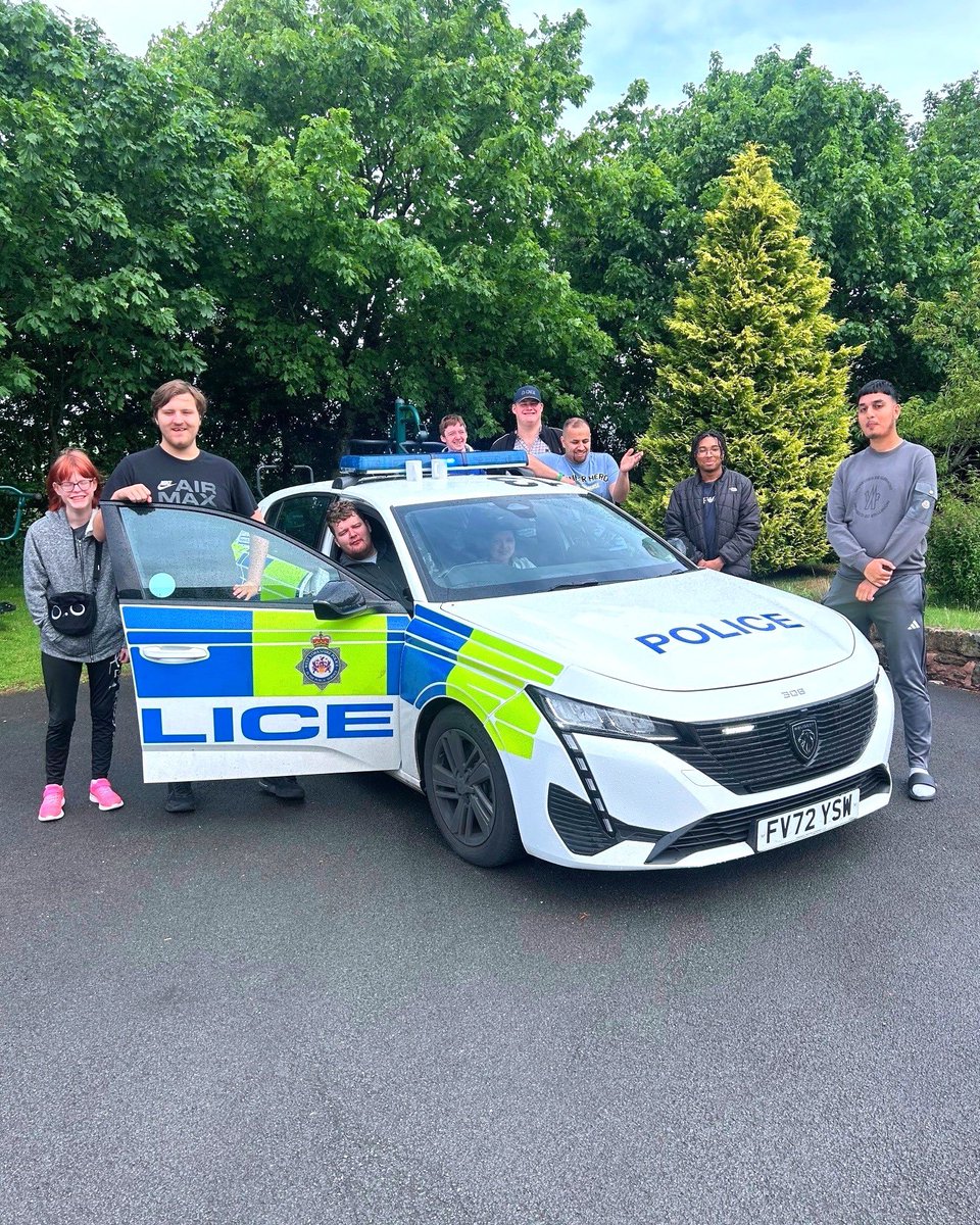 Fun in nature's arena 🌲

Our Employability and Life Skills students recently embarked on their residential at Coldwell Activity Centre in Burnley! 

College Police Officer, PC Steph and PCSO Coulthard from @westyorkspolice also came down and joined in with the fun 😌
