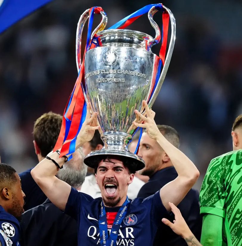 MYSTERIOS tweet media